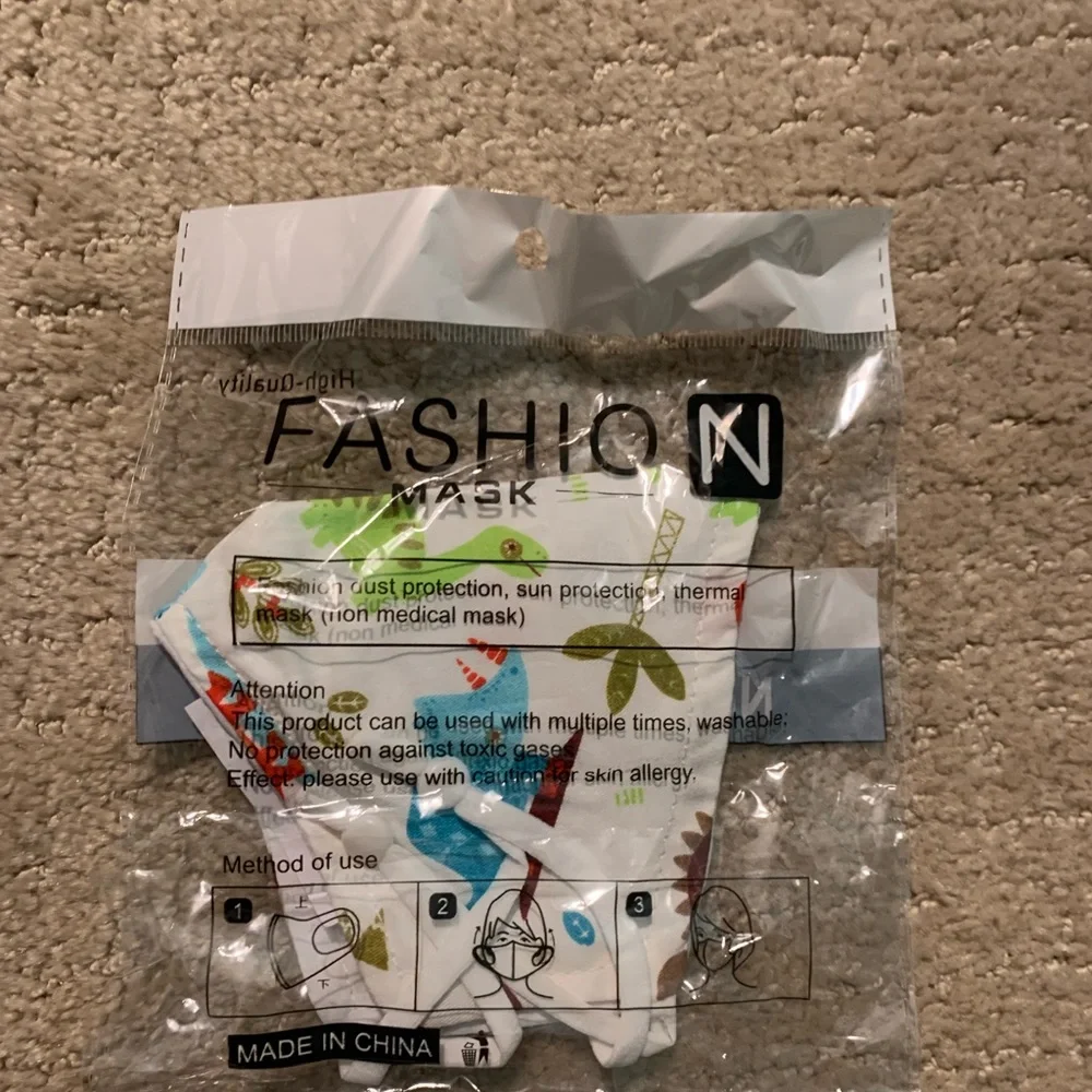 Kids dinosaur mask